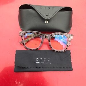 Diff Bella II Sunglasses